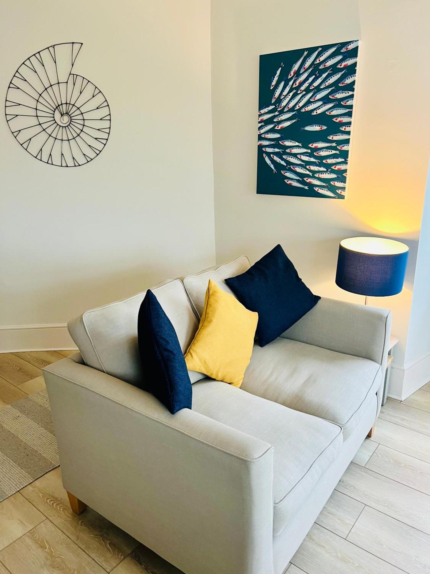 High Tides Apartment Lyme Regis Ngoại thất bức ảnh