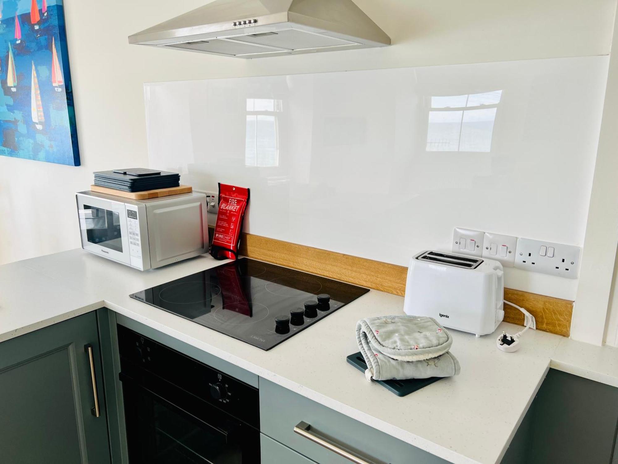 High Tides Apartment Lyme Regis Ngoại thất bức ảnh